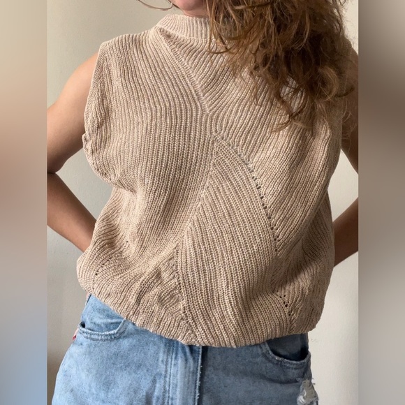 Vintage Sweater Vest - Picture 4 of 4